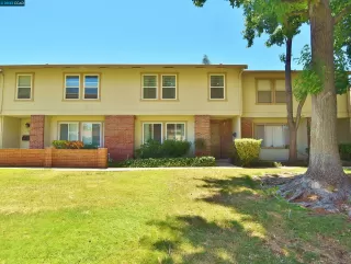 Photo #1: 41026054 Listing