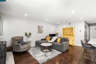 Photo #5: 41026073 Listing 