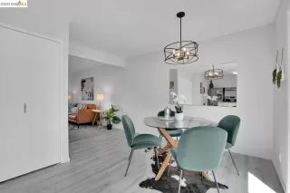 Photo #6: 41026080 Listing