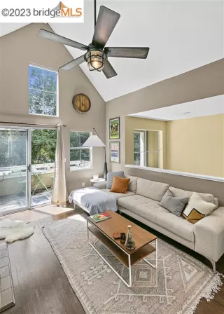 Photo #6: 41026156 Listing