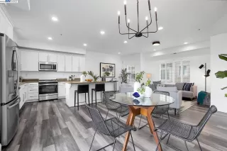 More Details about MLS # 41026178 : 1702 LIBERTY POINTE WAY