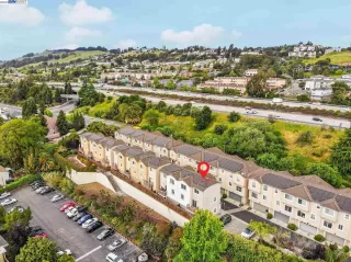 Photo #4: 41026178 Listing 