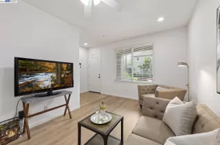 Photo #4: 41026180 Listing 