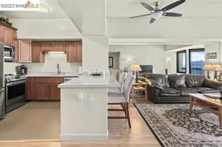 Photo #5: 41026263 Listing