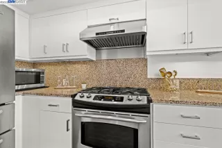 Photo #6: 41026290 Listing 