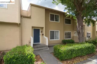 Photo #2: 41026296 Listing