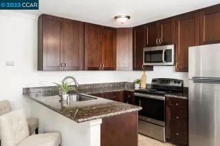 Photo #5: 41026310 Listing