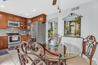 Photo #2: 41026318 Listing