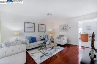 Photo #3: 41026328 Listing