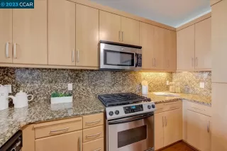 Photo #6: 41026356 Listing