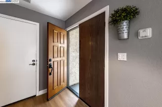 Photo #2: 41026397 Listing