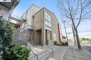 Photo #3: 41026401 Listing