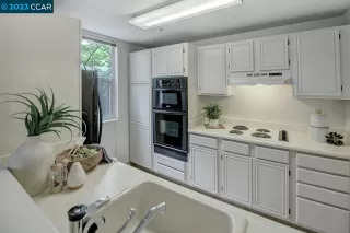 Photo #2: 41026470 Listing