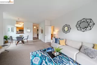 Photo #3: 41026471 Listing