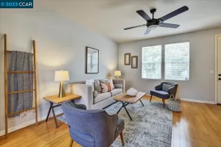 Photo #4: 41026533 Listing