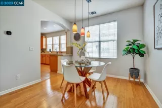 Photo #5: 41026533 Listing