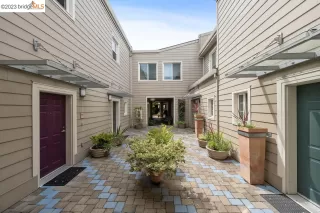 Photo #2: 41026554 Listing