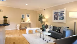 Photo #1: 41026597 Listing