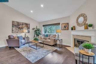 Photo #3: 41026610 Listing