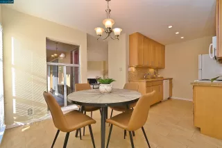 Photo #5: 41026710 Listing