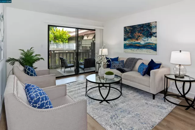 MLS: 41026763 Condo For Sale