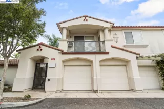 Photo #1: 41026775 Listing 