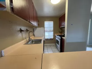 Photo #6: 41026778 Listing