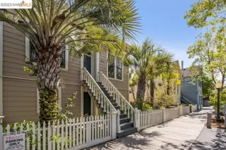 Photo #1: 41026779 Listing