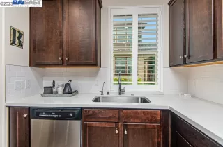 Photo #6: 41026780 Listing