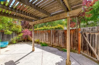 Photo #2: 41026804 Listing