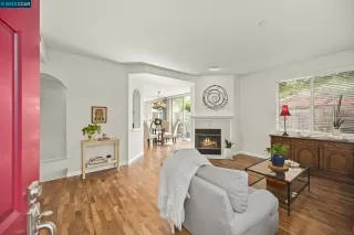 Photo #1: 41026833 Listing 