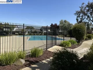 Photo #3: 41026844 Listing