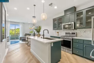 Photo #1: 41026952 Listing