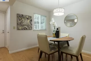 Photo #5: 41026984 Listing