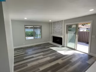 Photo #6: 41027006 Listing