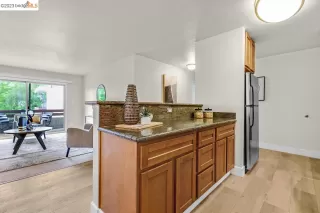 Photo #4: 41027031 Listing 