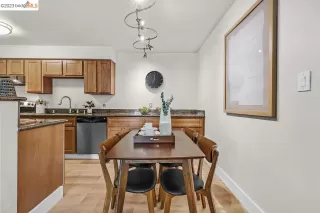 Photo #6: 41027031 Listing 