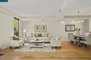 Photo #2: 41027101 Listing
