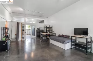 Photo #4: 41027178 Listing