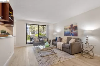 Photo #2: 41027179 Listing