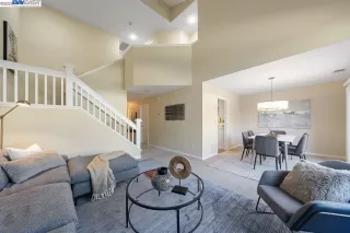 Photo #4: 41027204 Listing