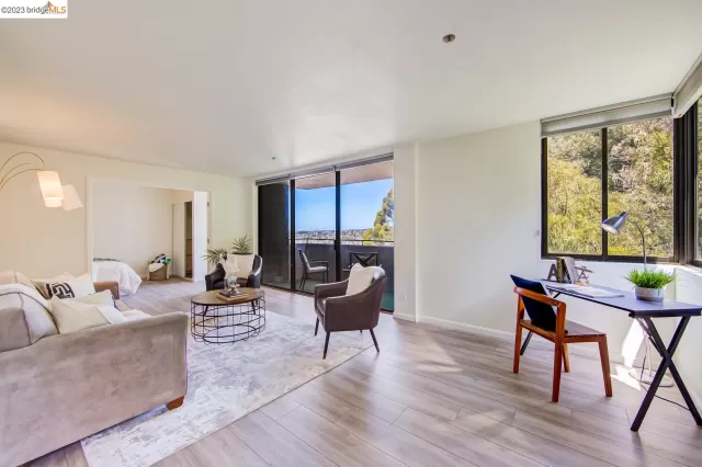 MLS: 41027208 Condo For Sale