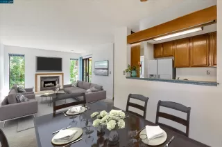 Photo #2: 41027215 Listing 