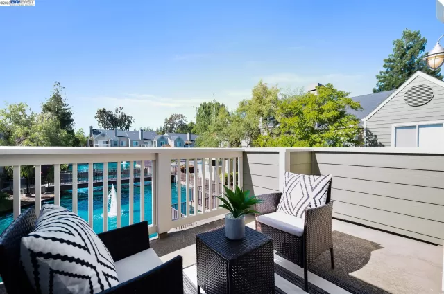 MLS: 41027269 Condo For Sale