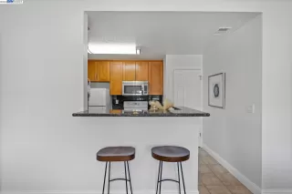 Photo #5: 41027269 Listing 