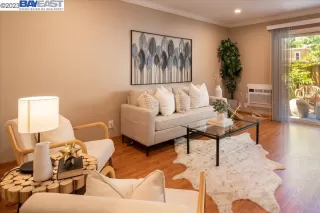 Photo #1: 41027307 Listing