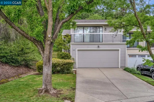 MLS: 41027344 Condo For Sale