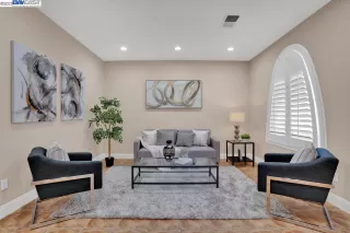 Photo #2: 41027348 Listing