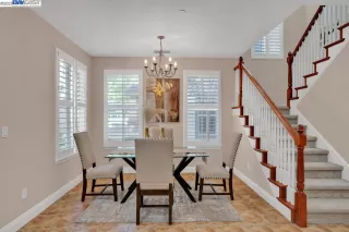 Photo #6: 41027348 Listing