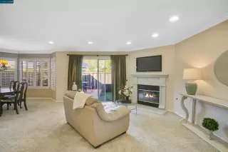 Photo #3: 41027354 Listing